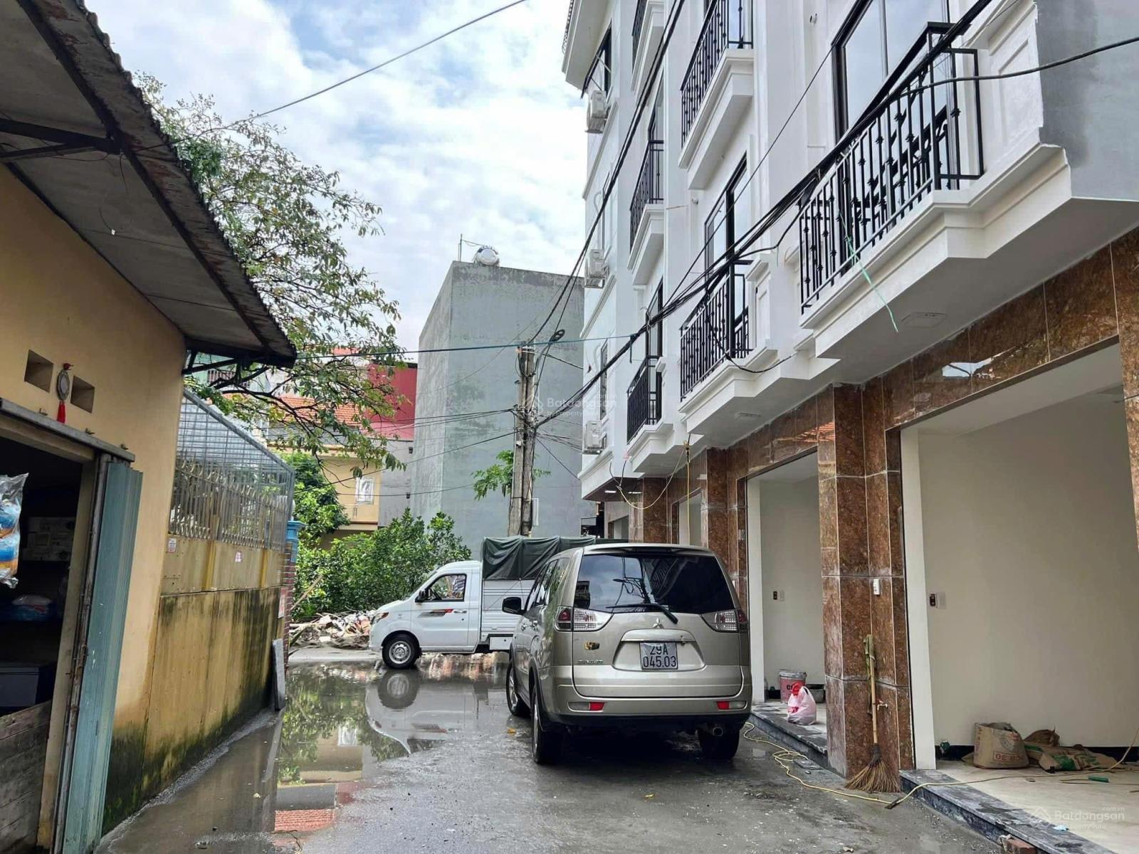 Bán Nhà Phú Thượng 30m² giá 6,9 tỷ - Mặt Ngõ Ô Tô Đỗ Cửa!