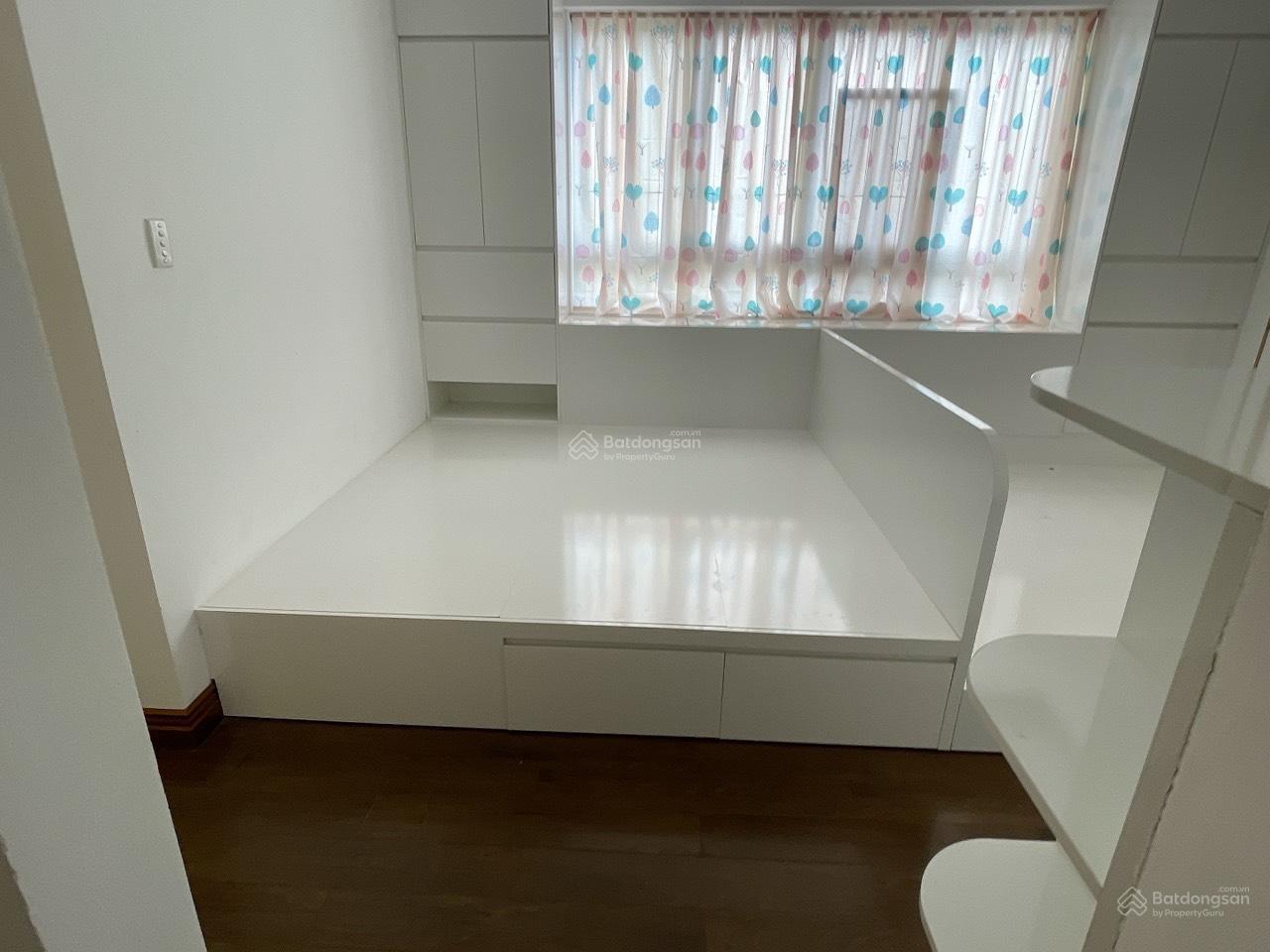 Căn hộ Hùng Vương Plaza 130m² giá 8,950 tỷ Quận 5 - Cơ hội hiếm có!