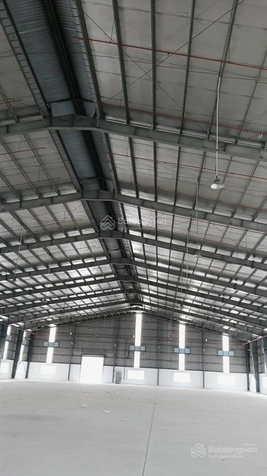 Bán nhà xưởng 4.200m² KCN Long Hậu, Giá 42 tỷ - Cơ hội đầu tư hấp dẫn!