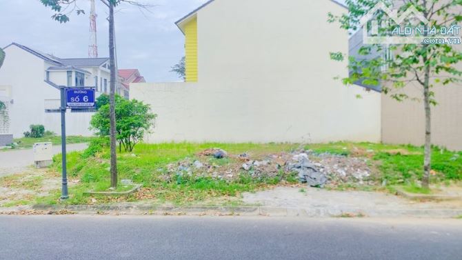 Cho thuê đất 210m² góc 2 mặt tiền KDC Nam Long 10 triệu - Cơ hội hiếm