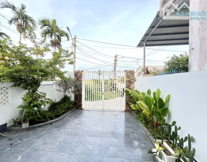 Nhà vườn nhỏ xinh Thủy Vân 91m² giá 6 triệu - Cơ hội hiếm có!