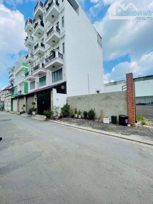 Đất Mặt Tiền Thạnh Xuân 23 60m² Giá 3.85 Tỷ - Cơ Hội Đầu Tư Hiếm Có!