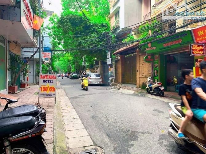 Nhà phố Tạ Quang Bửu 70m² giá 30.5 tỷ - Kinh doanh sầm uất!