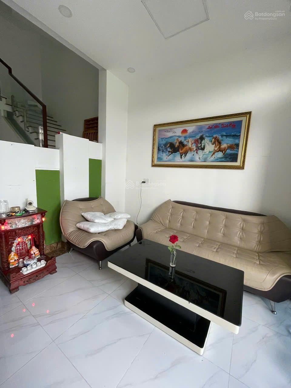 Nhà phố KDC 13A - Hồng Quang, Bình Chánh 330m² giá 5,5 tỷ - Cơ hội hiếm có!