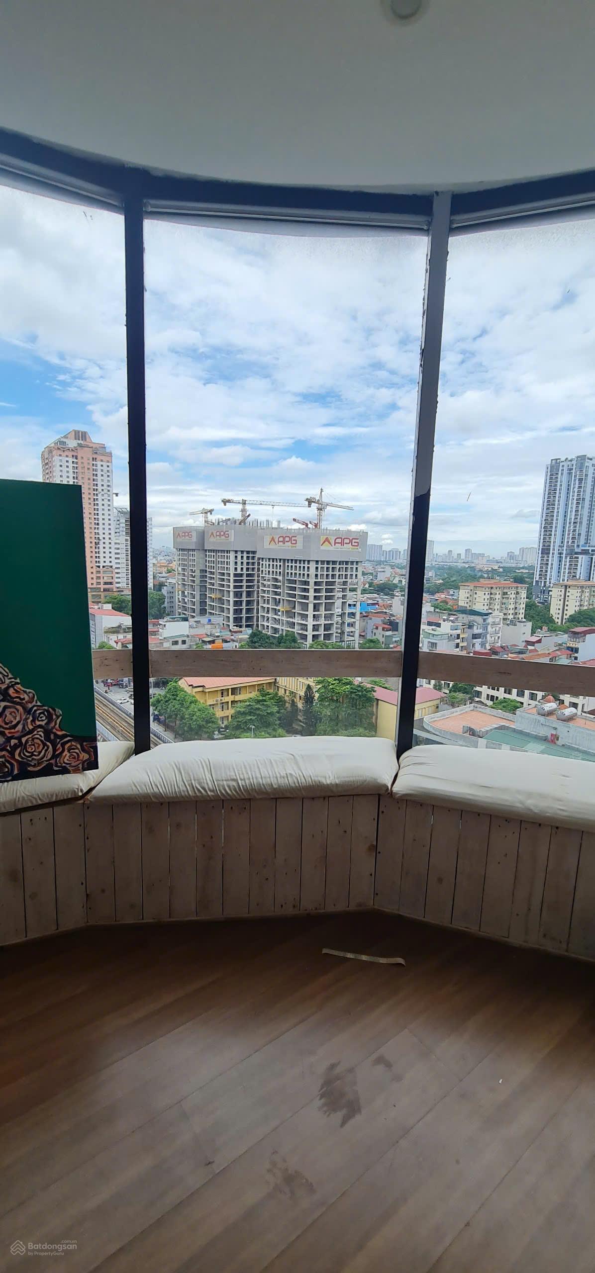 Căn hộ Westa 143m² giá nhỉnh 50tr/m² - Tầng trung đẹp, nội thất xịn