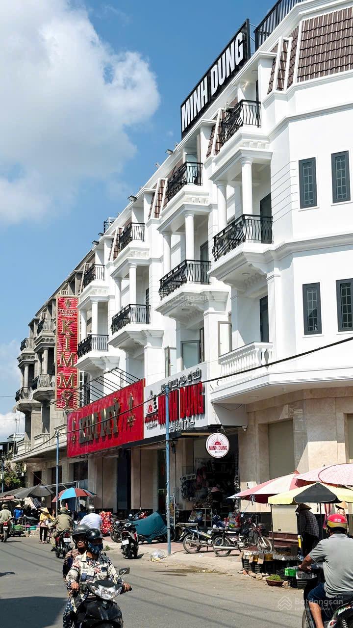 Nhà phố mặt tiền 7.5m Chợ Cái Vồn 8.73 tỷ - Cơ hội đầu tư hiếm có!