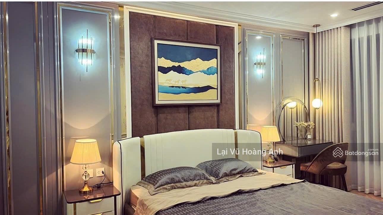 Căn hộ 3PN 131m² giá 8.5 tỷ tại The Light, Trung Văn - Cơ hội hiếm có!