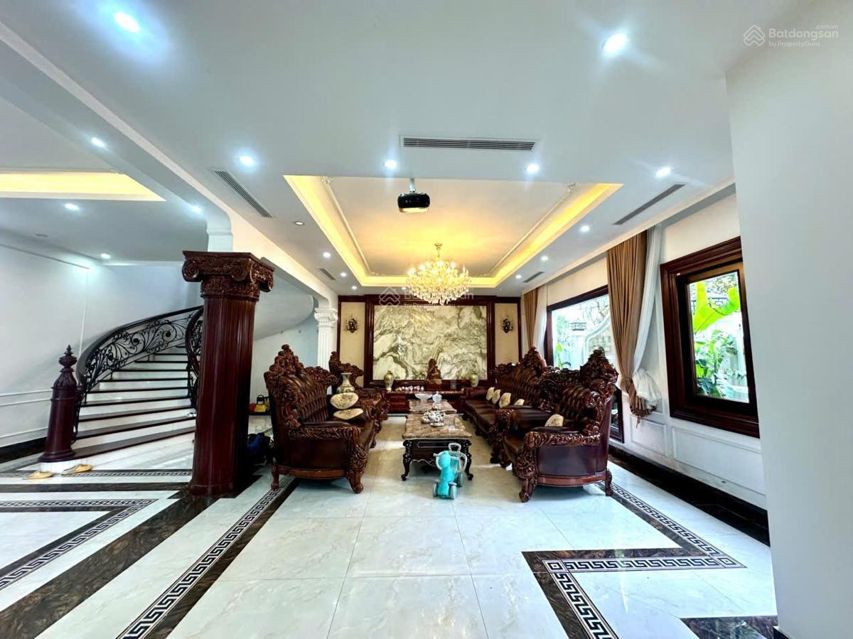 Biệt thự lô góc 366m² giá 56 tỷ - Nam Từ Liêm, Cơ hội đầu tư hiếm có!