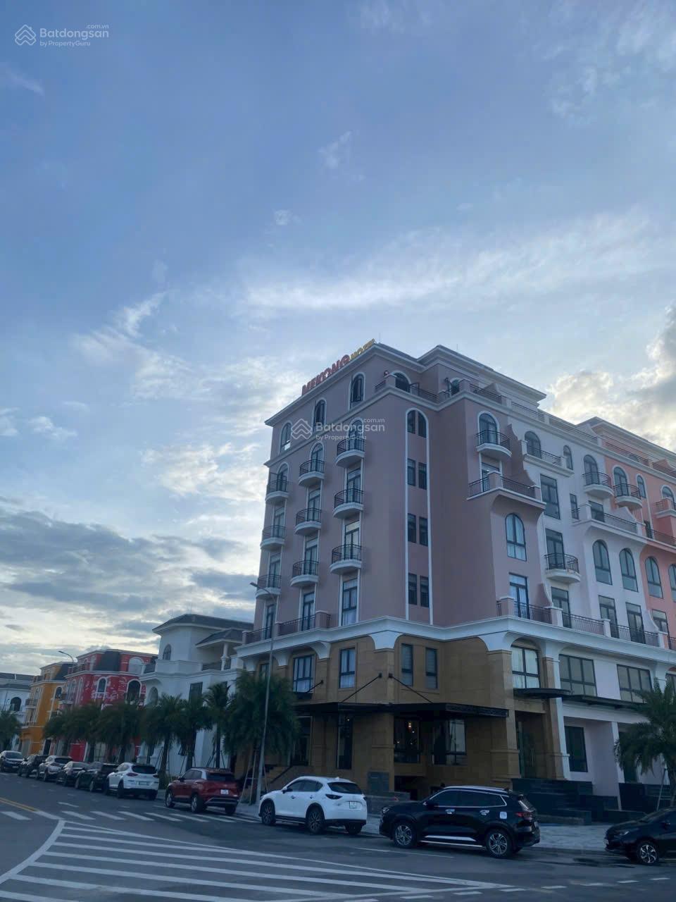 Biệt thự 4 tầng 175m² giá 13.6 tỷ Đồng Hới - Cơ hội đầu tư hấp dẫn!