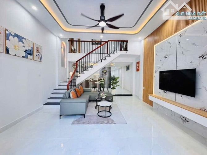 Bán nhà hẻm 1 sẹc Ngô Quyền 60m² giá 3.25 tỷ - Cơ hội hiếm có!