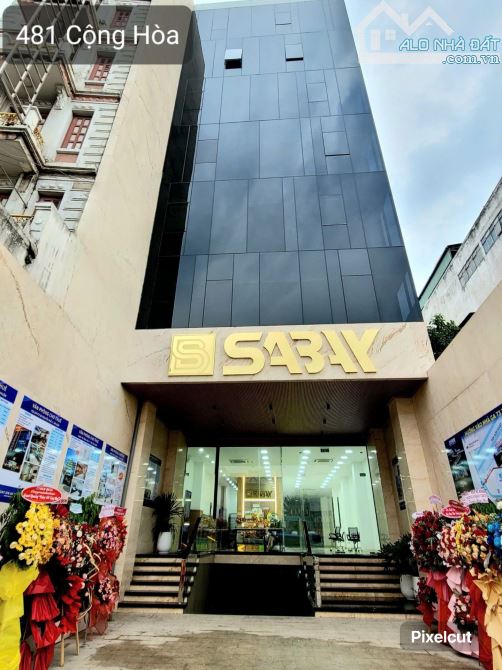 Cho thuê tòa nhà văn phòng 2000m² mặt tiền Cộng Hòa - Cơ hội vàng tại Tân Bình!