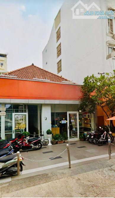 Biệt thự cho thuê 450m² mặt tiền Đặng Dung, Quận 1 - Cơ hội kinh doanh hiếm có!