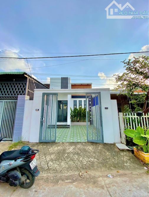 Nhà cấp 4 125m² giá 800 triệu tại Tân Thông Hội - Cơ hội đầu tư hấp dẫn!