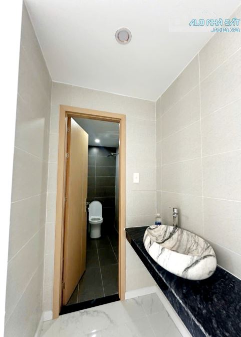 Nhà đẹp full nội thất 87m² giá 3.45 tỷ - Ô tô đỗ cửa, gần chợ Hòa Khánh!