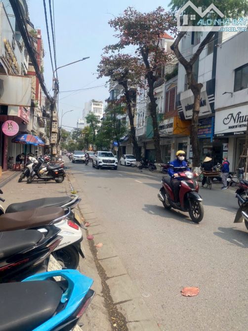 Nhà Mặt đường Mê Linh 80m² giá 14.5 tỷ - Cơ hội đầu tư hấp dẫn!