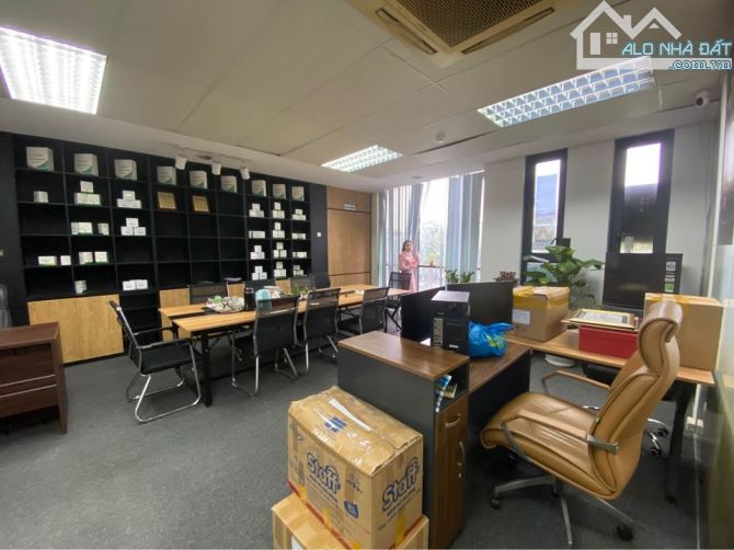 Văn phòng cho thuê 25m² - 50m² tại Trương Công Giai, giá từ 4.5 triệu