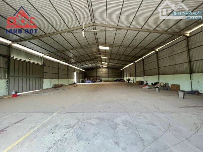 Cho thuê xưởng 4000m² Thiện Tân giá 40 triệu - Cơ hội hiếm có!