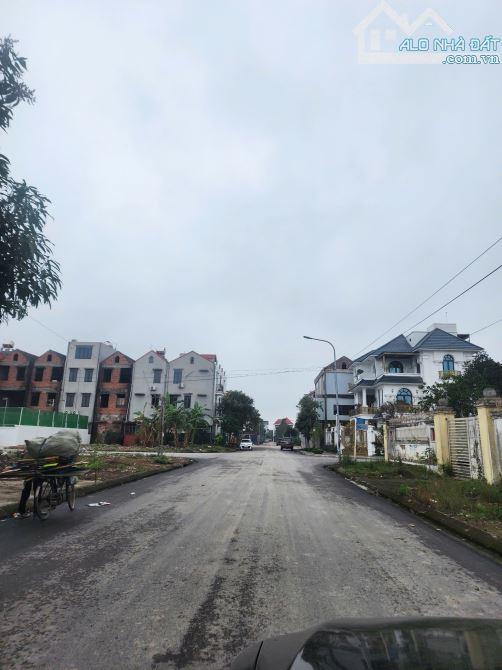 Đất mặt phố Đoàn Phú Tứ 263m² giá 23.5 tỷ - Cơ hội hiếm có