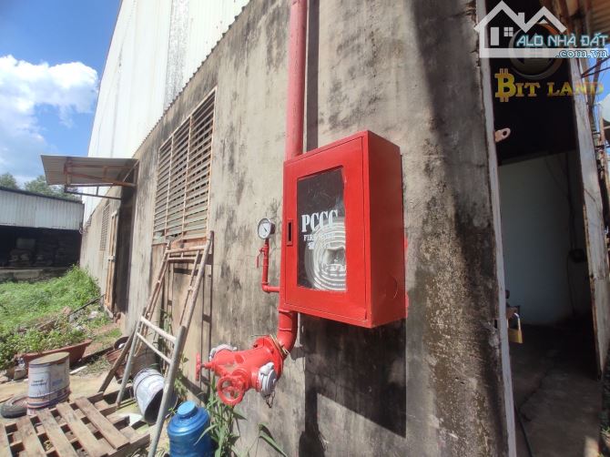 Cho thuê xưởng 7000m² giá 30 triệu - Cơ hội hiếm tại Vĩnh Cửu!