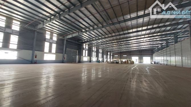 Cho thuê xưởng 2500m² KCN Long Khánh, Đồng Nai - Giá chỉ 180 triệu/tháng