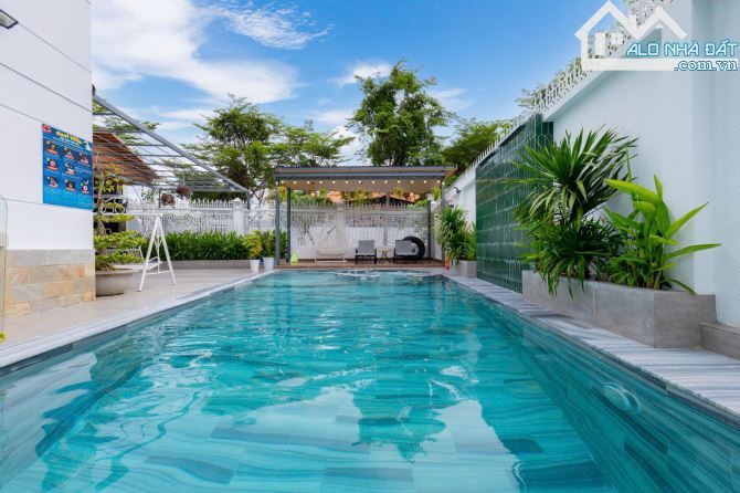 Cho thuê villa hồ bơi 542m² tại Vũng Tàu - Đẳng cấp sang trọng!