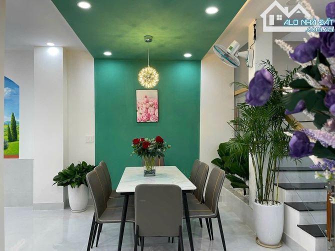 Nhà phố 130m² giá 22 triệu - Đường Nguyễn Trường Tộ, Vũng Tàu