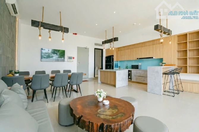 Bán gấp FrontHouse 142m² Hoàng Sa, Sơn Trà - Cơ hội đầu tư hấp dẫn!