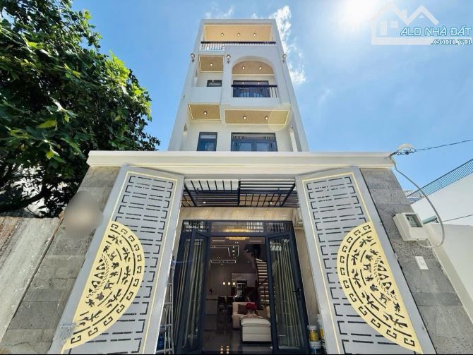 Nhà mặt phố Nguyễn Giản Thanh, Quận 10, 65m² giá 4.72 tỷ - Cơ hội đầu tư hấp dẫn!