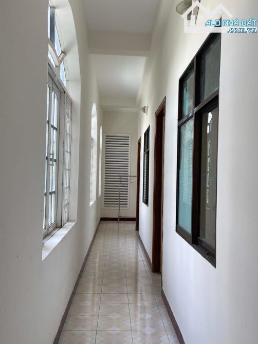 Biệt thự sân vườn 160m² giá 12 triệu - Vị trí thuận lợi TP. Vũng Tàu