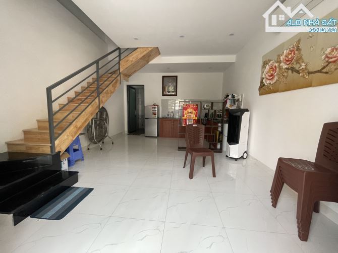 Nhà cho thuê 100m² Phó Đức Chính giá 13 triệu - Cơ hội lý tưởng!