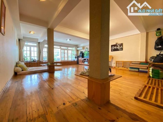 Nhà cho thuê 100m² mặt tiền đường Phan Kế Bính - Cơ hội hiếm có!