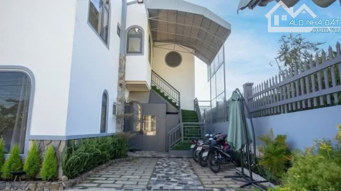 Cho thuê villa 300m² 9 phòng Phường 5 Đà Lạt - Cơ hội hiếm có!