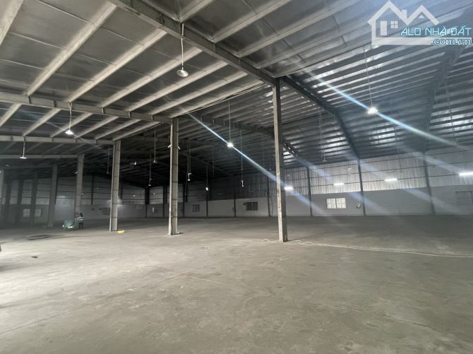 Kho Bãi Cho Thuê 2500m² Tại Sóc Sơn - Gần Sân Bay Nội Bài, Giá Tốt