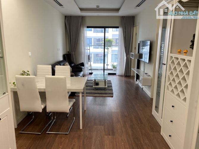 Căn hộ Bohemia Lê Văn Thiêm 80m² giá từ 12 triệu - Vào ở ngay!