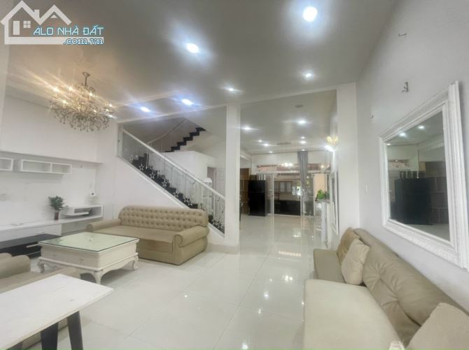 Biệt thự cho thuê Mỹ Giang 126m² giá 40 triệu tại Phú Mỹ Hưng - Không thể bỏ lỡ!