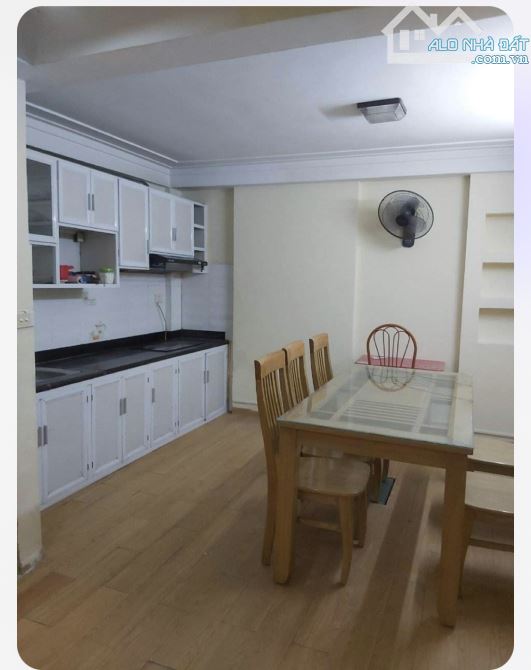 Nhà cho thuê 35m² giá chỉ 8 triệu - Vị trí đắc địa Tứ Hiệp