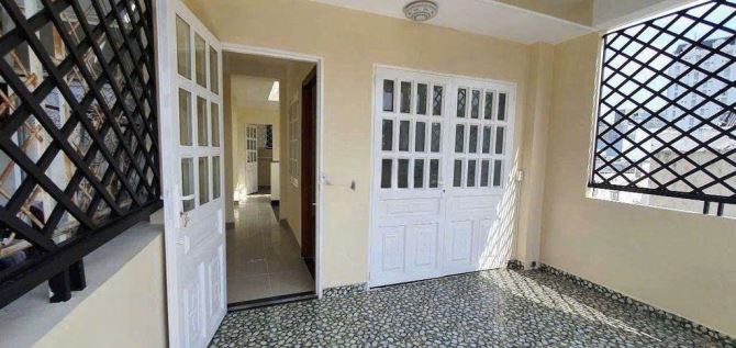 Nhà thuê Hẻm Xe Hơi Nguyễn Trãi 56m² giá 28 triệu - Cơ hội hiếm có!