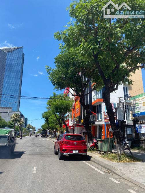 Cho thuê nhà nguyên căn 300m² đường Đống Đa - Cơ hội vàng cho doanh nghiệp!