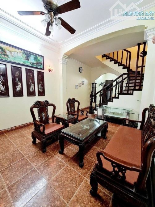 Nhà nguyên căn 52m² giá 14 triệu tại Quan Nhân - Cơ hội hiếm có!