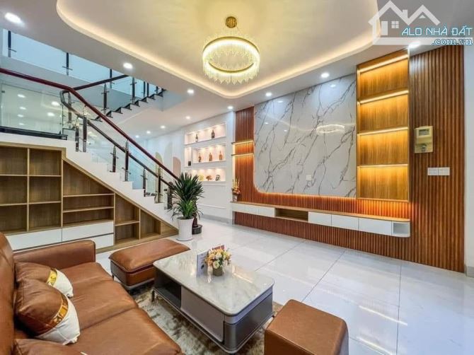 Nhà phố 72m² giá 2.52 tỷ tại Chu Văn An, Bình Thạnh - Cơ hội đầu tư hấp dẫn!