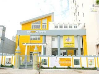 Cho thuê tòa nhà 1000m² tại Quận 3 giá 100 triệu - Cơ hội kinh doanh hấp dẫn!