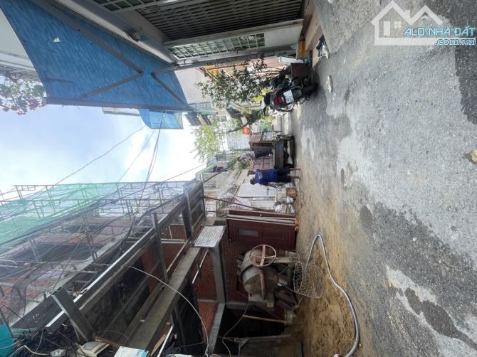 Đất Dương Quảng Hàm 55m² giá 6.1 tỷ - Cơ hội đầu tư tuyệt vời!