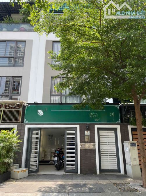 Nhà mặt tiền cho thuê Hà Đô Centrosa 99m² giá 68 triệu - Cơ hội hiếm có!