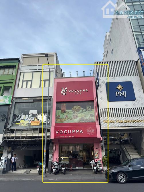 Cho Thuê Nhà Mặt Tiền 450m² Giá 140 triệu - Cơ Hội Vàng Tại Quận 1!