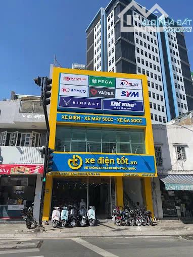 Nhà Mặt Tiền 7.5x12m Đường Lũy Bán Bích Quận Tân Phú - Cơ Hội Vàng Cho Kinh Doanh!