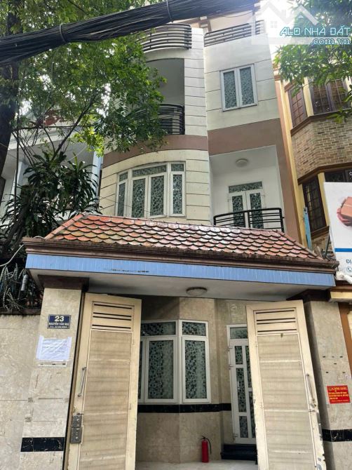 Nhà nguyên căn 200m² MT Nguyễn Văn Mai giá 27 triệu - Cơ hội hiếm có!