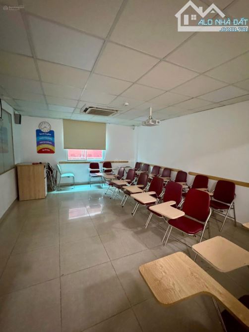 Nhà mặt tiền 500m² Tân Thới Nhất 45 triệu - Cơ hội kinh doanh hấp dẫn!