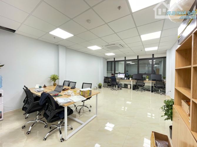 Cho thuê văn phòng 50m² tại Yên Lãng, Đống Đa - Giá ưu đãi hấp dẫn!