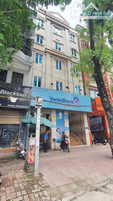 Văn phòng cho thuê Đường Láng 150m² giá 20 triệu - Cơ hội hiếm có!