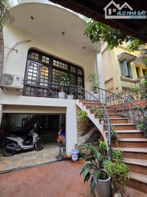 Cho thuê nhà 121m² mặt tiền 8m tại Lê Trọng Tấn - Cơ hội hiếm có!